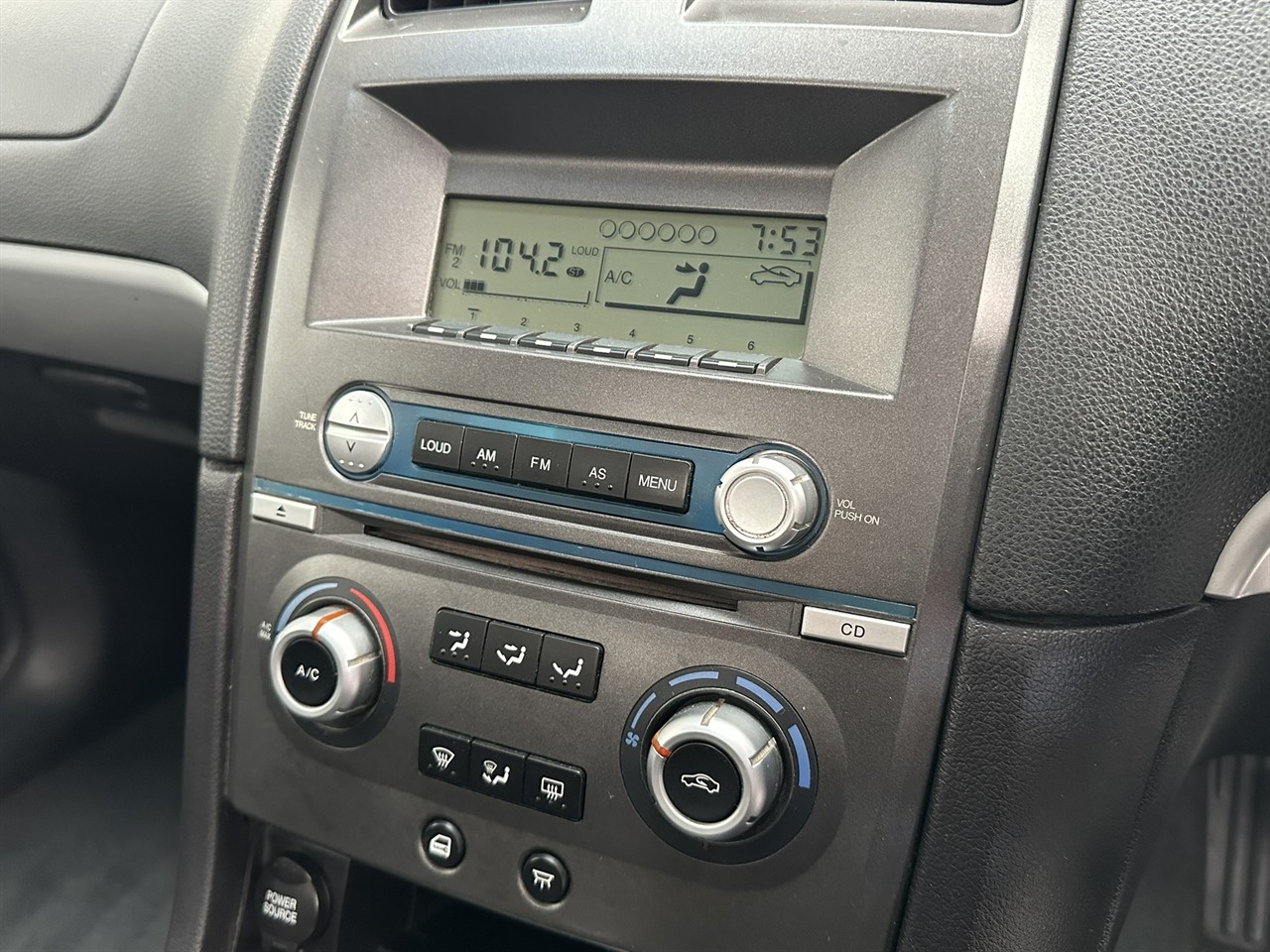 2005 Ford Falcon