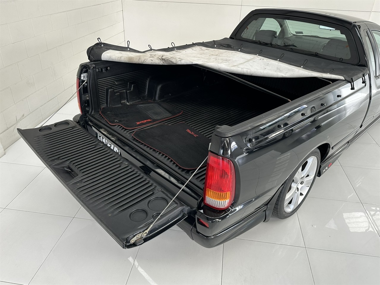 2005 Ford Falcon