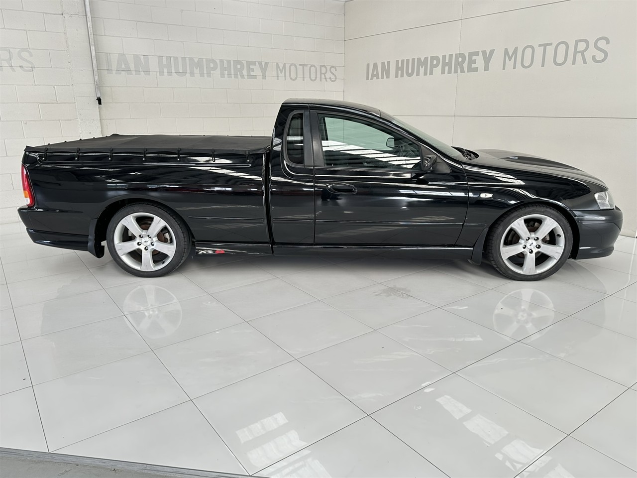 2005 Ford Falcon