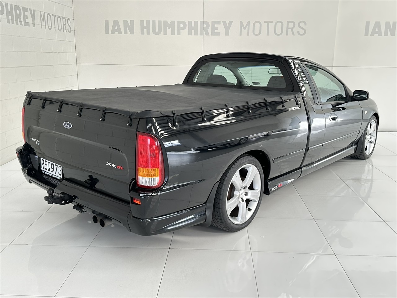 2005 Ford Falcon