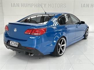 2015 Holden Commodore - Thumbnail