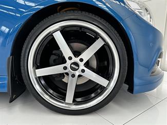 2015 Holden Commodore - Thumbnail