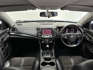 2015 Holden Commodore - Thumbnail