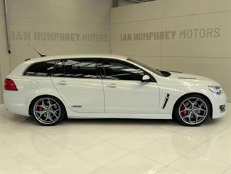 2016 Holden Commodore - Thumbnail