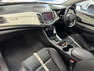 2014 Holden Commodore - Thumbnail