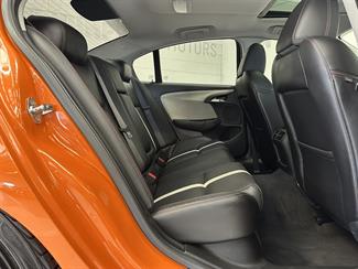 2014 Holden Commodore - Thumbnail