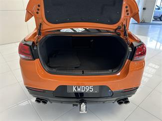2014 Holden Commodore - Thumbnail