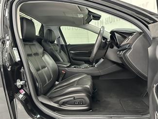 2017 Holden Commodore - Thumbnail