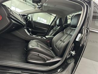 2017 Holden Commodore - Thumbnail