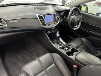 2017 Holden Commodore - Thumbnail