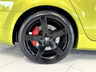 2008 Holden HSV - Thumbnail