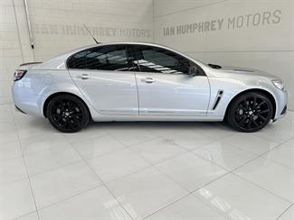 2018 Holden Commodore - Thumbnail