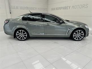 2015 Holden Commodore - Thumbnail