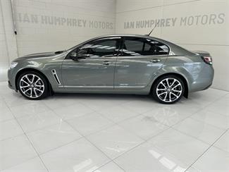 2015 Holden Commodore - Thumbnail
