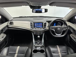 2015 Holden Commodore - Thumbnail