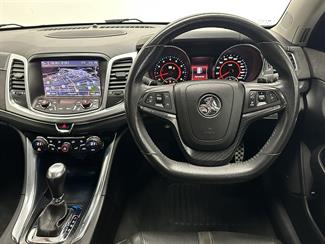 2016 Holden Commodore - Thumbnail