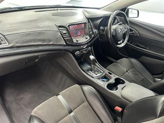 2016 Holden Commodore - Thumbnail