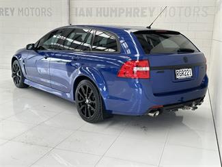 2016 Holden Commodore - Thumbnail