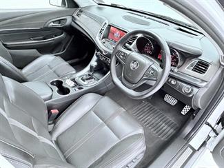 2015 Holden Commodore - Thumbnail