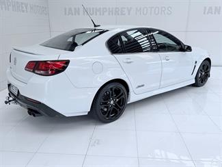 2015 Holden Commodore - Thumbnail