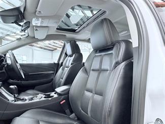 2015 Holden Commodore - Thumbnail