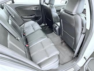 2015 Holden Commodore - Thumbnail