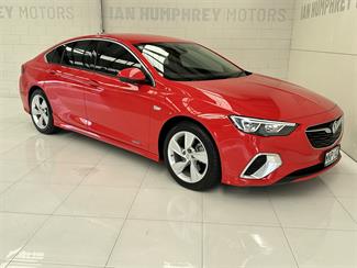 2019 Holden Commodore - Thumbnail