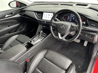 2019 Holden Commodore - Thumbnail