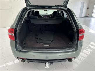 2016 Holden Commodore - Thumbnail