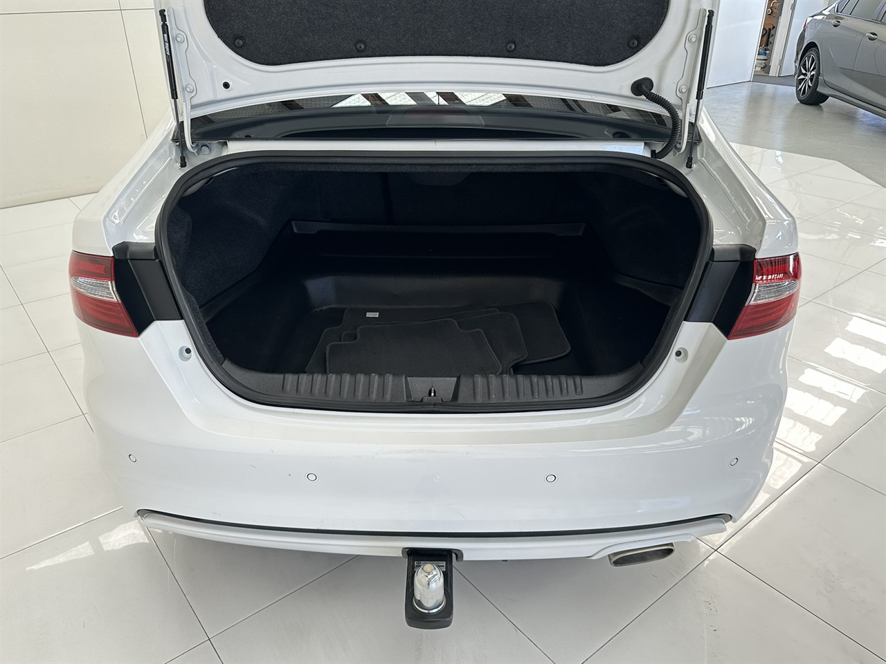 2015 Ford Falcon