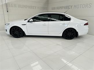 2015 Ford Falcon - Thumbnail