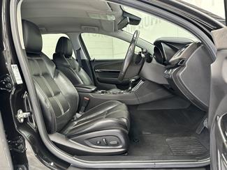 2018 Holden Commodore - Thumbnail