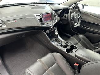 2018 Holden Commodore - Thumbnail