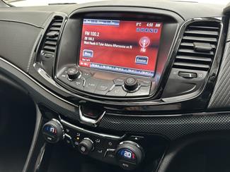 2015 Holden Commodore - Thumbnail