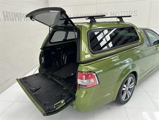 2015 Holden Commodore - Thumbnail