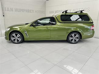 2015 Holden Commodore - Thumbnail