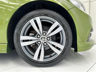 2015 Holden Commodore - Thumbnail