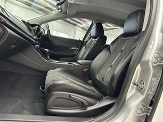 2016 Holden Commodore - Thumbnail