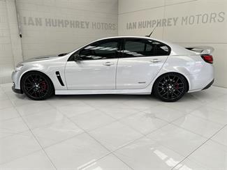 2016 Holden Commodore - Thumbnail