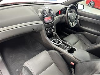 2011 Holden Commodore - Thumbnail