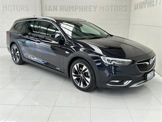 2018 Holden Commodore - Thumbnail