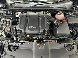 2018 Holden Commodore - Thumbnail