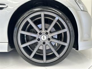 2007 Holden Commodore - Thumbnail