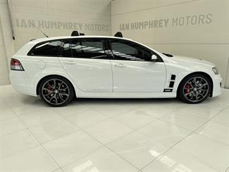 2010 Holden HSV - Thumbnail