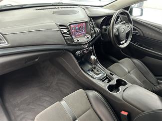 2017 Holden Commodore - Thumbnail