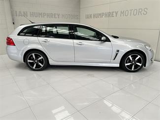 2017 Holden Commodore - Thumbnail