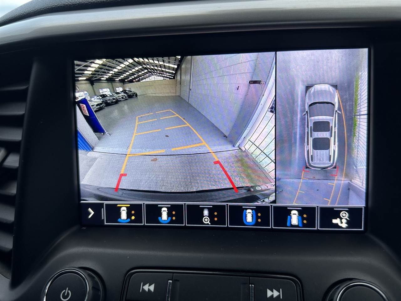 2020 Holden Acadia