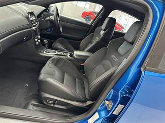 2009 Holden HSV - Thumbnail