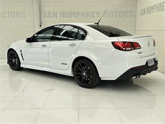 2014 Holden Commodore - Thumbnail