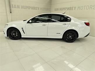 2014 Holden Commodore - Thumbnail